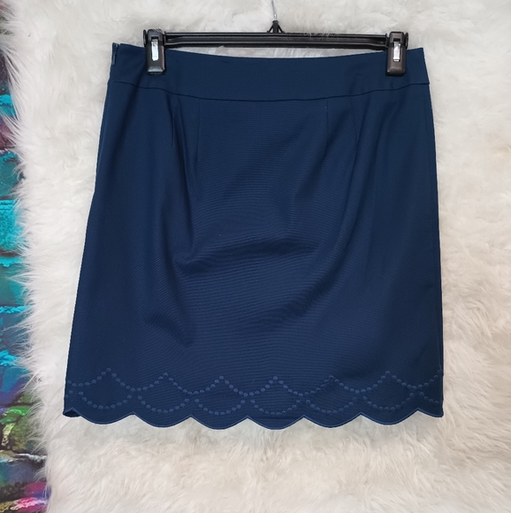 Talbots New With Tags Navy Blue Scalloped Hem Skirt Size 8 - Picture 6 of 10